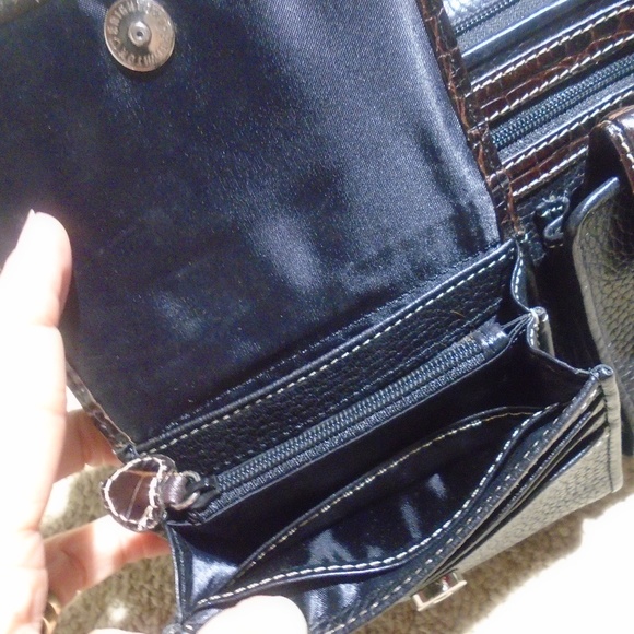 BRIGHTON Leather Croc Embossed Crossbody Bag*FIRM PRICE - Picture 9 of 13